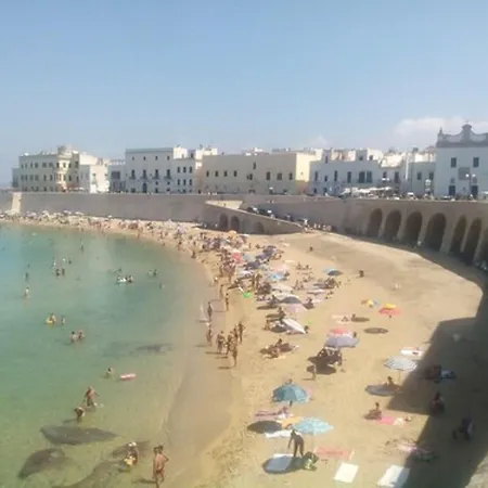 Corte Vico Palmisano Centro Storico B&B 갈리폴리