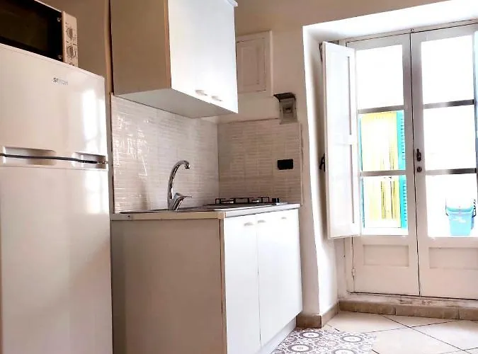 Corte Vico Palmisano Centro Storico 3*