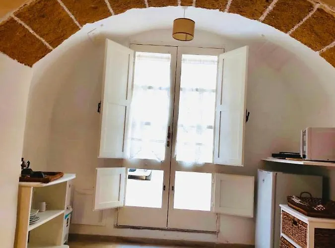 Corte Vico Palmisano Centro Storico B&B 갈리폴리