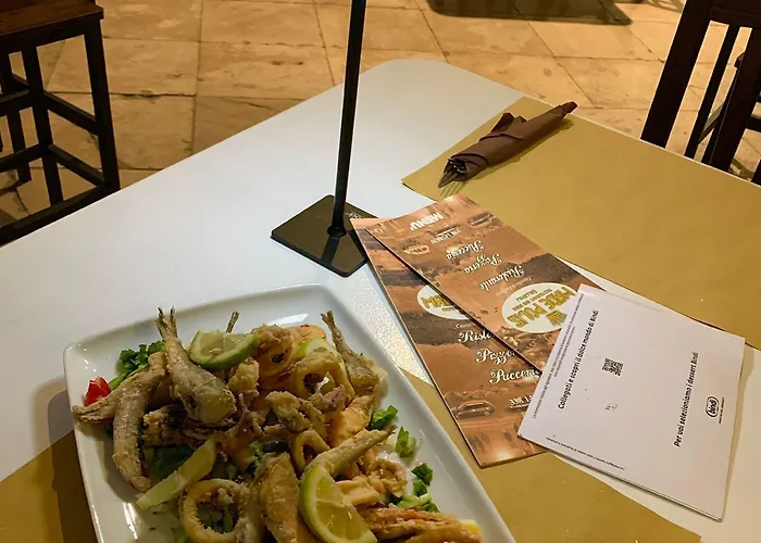 Corte Vico Palmisano Centro Storico B&B