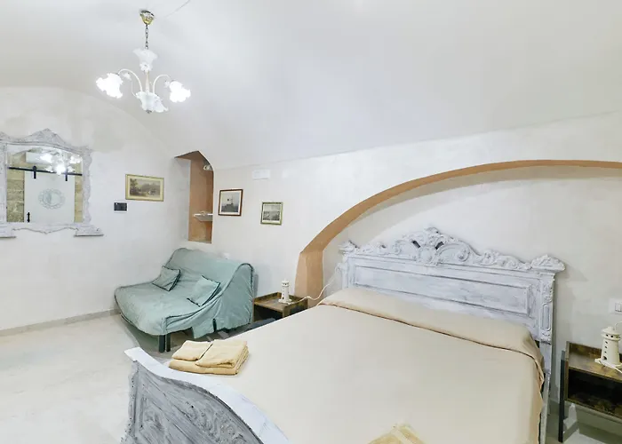 Corte Vico Palmisano Centro Storico B&B 갈리폴리