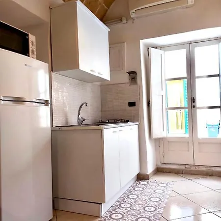 Corte Vico Palmisano Centro Storico 3*