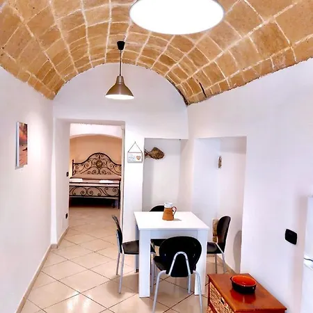 Nocleg ze śniadaniem Corte Vico Palmisano Centro Storico 3*