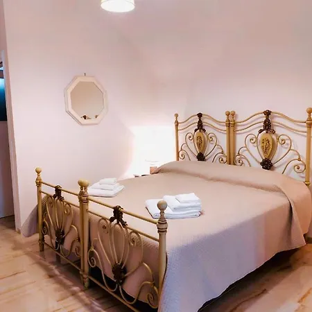 Nocleg ze śniadaniem Corte Vico Palmisano Centro Storico 3*