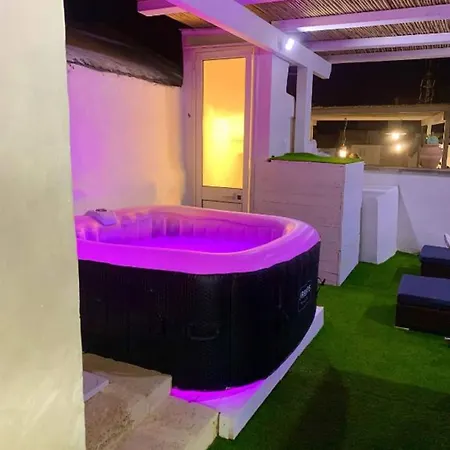 Bed & Breakfast Corte Vico Palmisano Centro Storico Gallipoli