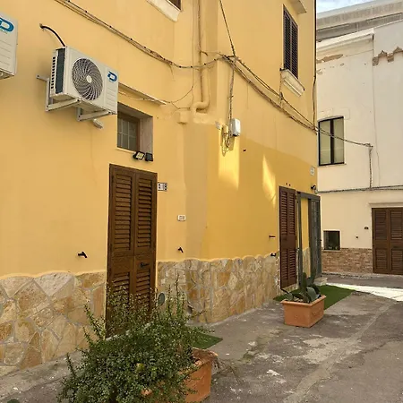Bed & Breakfast Corte Vico Palmisano Centro Storico Gallipoli