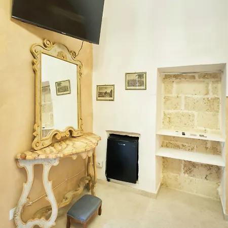 Corte Vico Palmisano Centro Storico 3*