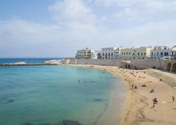 לינה וארוחת בוקר Corte Vico Palmisano Centro Storico גאליפולי